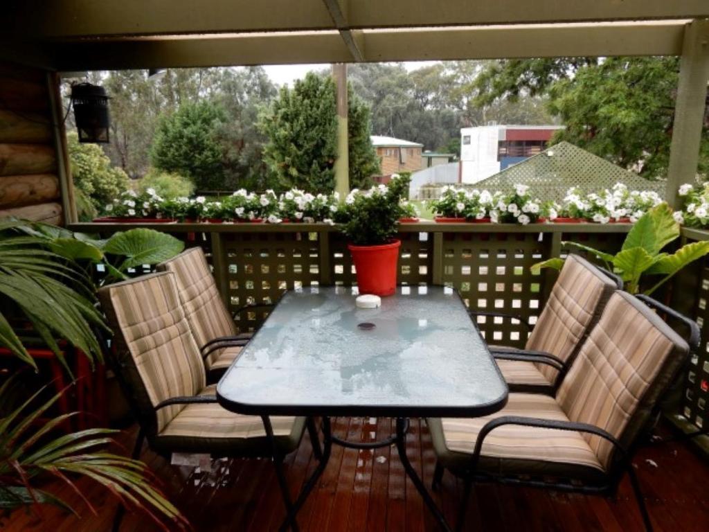 ホテル Echuca Gardens エクステリア 写真