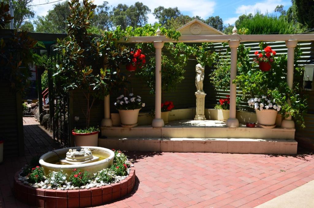 ホテル Echuca Gardens エクステリア 写真